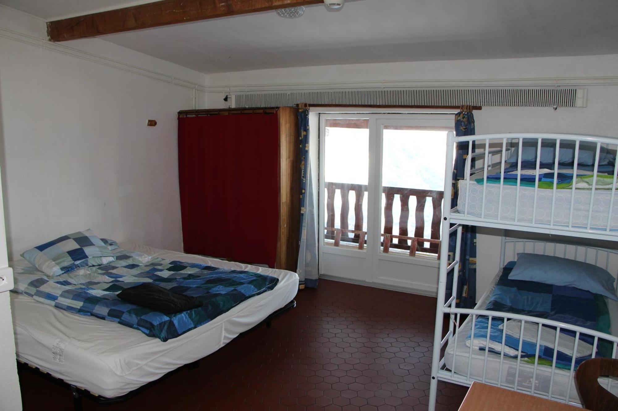 Le Pourquoi Pas Hostel Saint-Lary-Soulan Luaran gambar