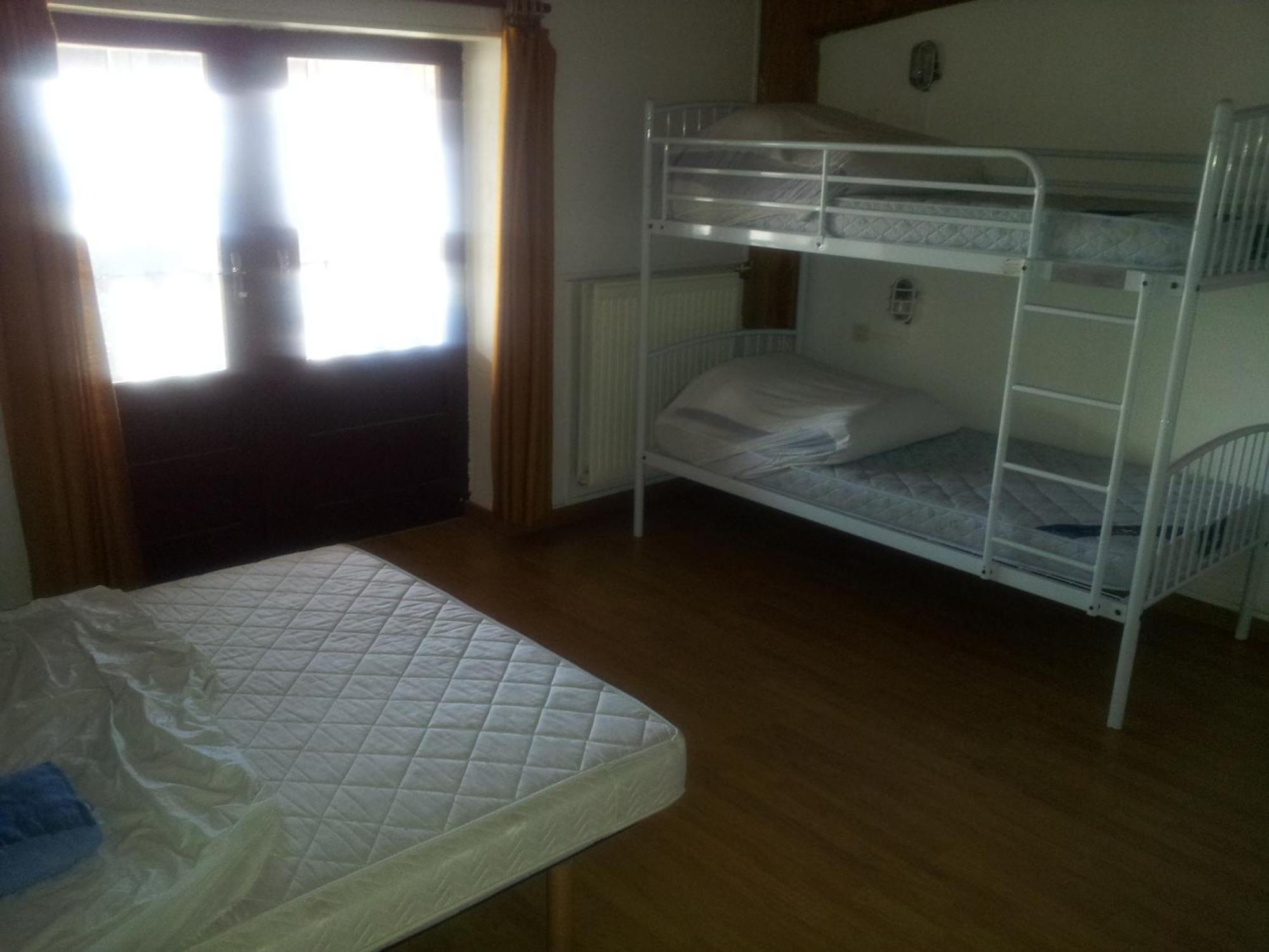 Le Pourquoi Pas Hostel Saint-Lary-Soulan Luaran gambar